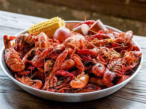 New orleans crawfish - The New Orleans School of Cooking offers Company Crawfish Boils in their Riverview Room, overlooking the French Quarter on the Decatur Street Terrace. Boil packages include three pounds of crawfish per person with all the fixings (potatoes, sausage, mushrooms and garlic). For a few bucks more, you can add potato salad, watermelon salad or ...
